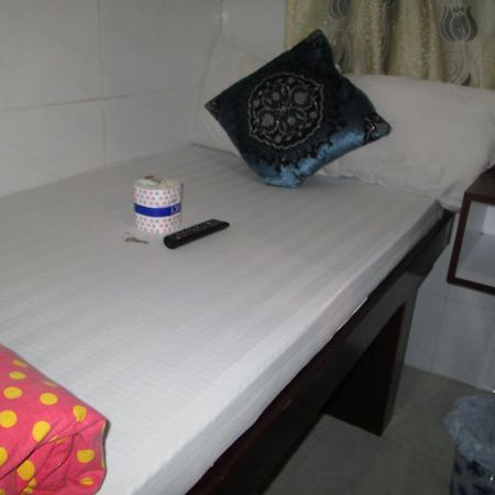 Yan Yan Guest House 카우룽 외부 사진